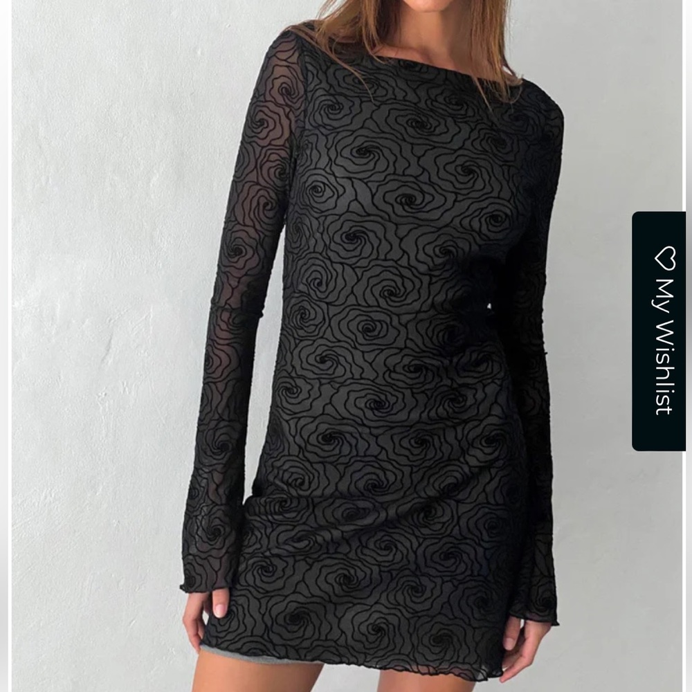 NWT Motel Sevila Long Sleeve in Mesh Black Abstract Flower Flock Size XS